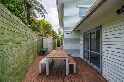 Photo of property in 54 Amesbury Drive, Churton Park, Wellington, 6037