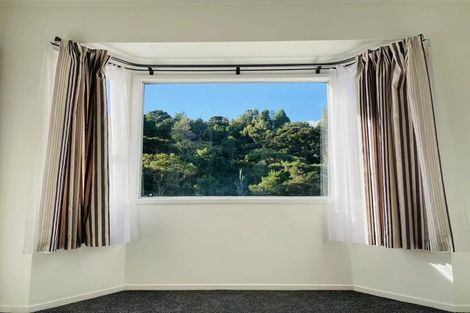 Photo of property in 72 Kaipatiki Road, Glenfield, Auckland, 0629