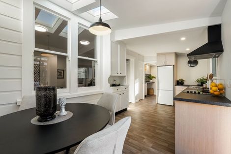 Photo of property in 97 Elizabeth Street, Mount Victoria, Wellington, 6011