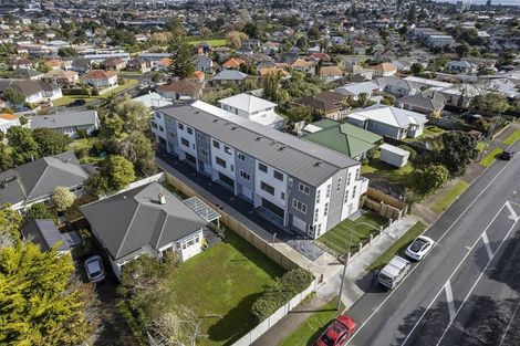 Photo of property in 2/273 Mount Albert Road, Wesley, Auckland, 1041