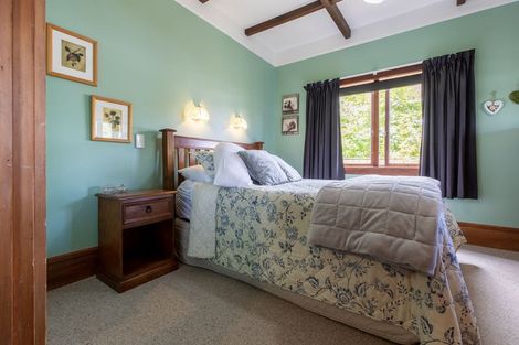 Photo of property in 4 Parekarangi Grove, Turangi, 3334