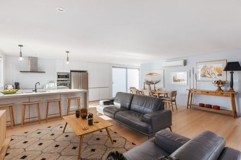 Photo of property in 249 Dickson Road, Papamoa Beach, Papamoa, 3118