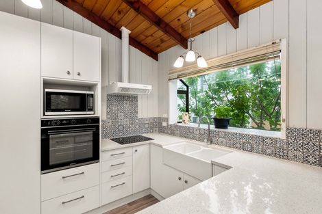 Photo of property in 45a Callender Terrace, Paraparaumu Beach, Paraparaumu, 5032