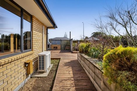 Photo of property in 2 Rawiri Drive, Bell Block, New Plymouth, 4312