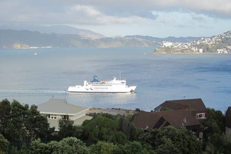 Photo of property in 64 Rama Crescent, Khandallah, Wellington, 6035