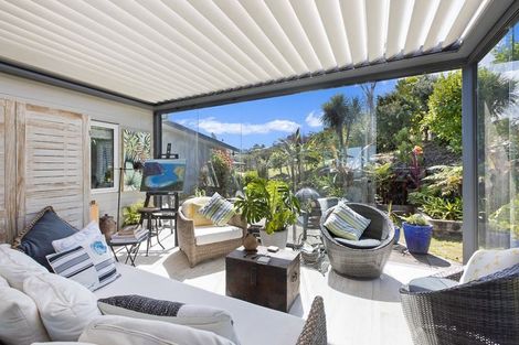 Photo of property in 32 Arabella Lane, Snells Beach, 0920