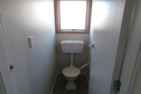 Photo of property in 8 Sylvia Street, Parklands, Christchurch, 8083