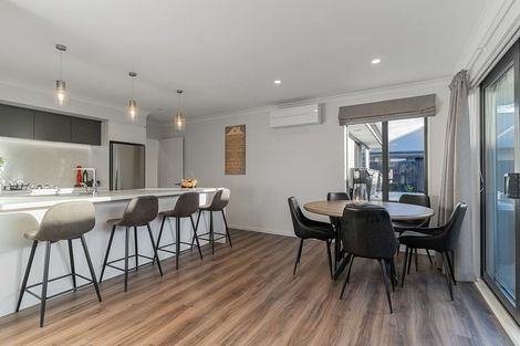 Photo of property in 4 Pierce Street, Marshland, Christchurch, 8083