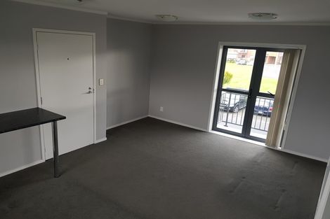 Photo of property in 1a/8 Crown Lynn Place, New Lynn, Auckland, 0600