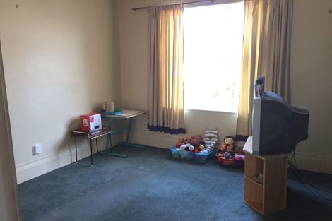 Photo of property in 139 Richardson Street, Saint Clair, Dunedin, 9012