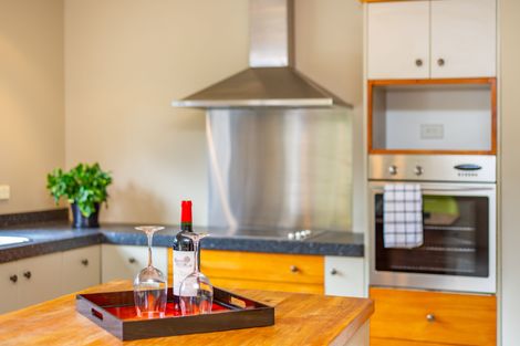 Photo of property in 18 Roderick Place, Rototuna, Hamilton, 3210