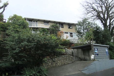 Photo of property in 18 Spencer Road, Hospital Hill, Napier, 4110
