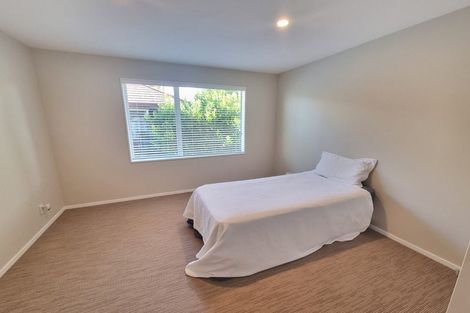 Photo of property in 7 Aldon Lane, The Gardens, Auckland, 2105