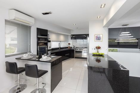 Photo of property in 12 Harry Ell Drive, Cashmere, Christchurch, 8022