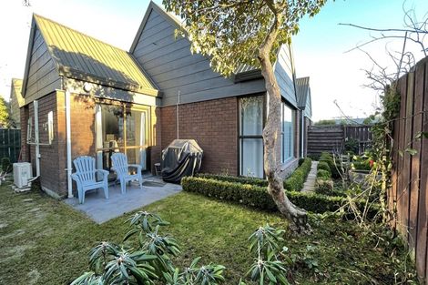 Photo of property in 78 Aorangi Road, Bryndwr, Christchurch, 8053