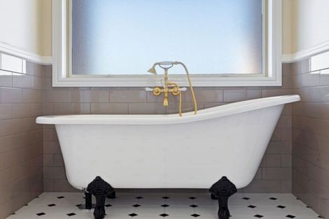 Photo of property in 2/2 Loe Place, Amberley, 7410