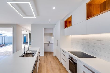 Photo of property in 4 Willowbrook Place, Titirangi, Auckland, 0604