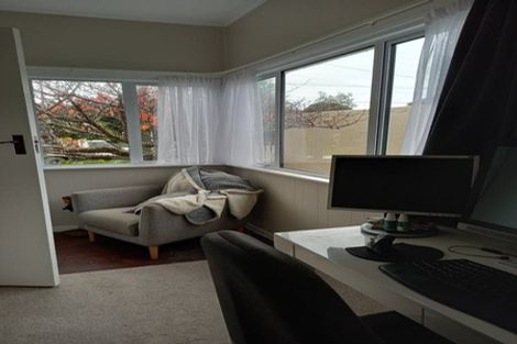 Photo of property in 7 Ames Street, Paekakariki, 5034