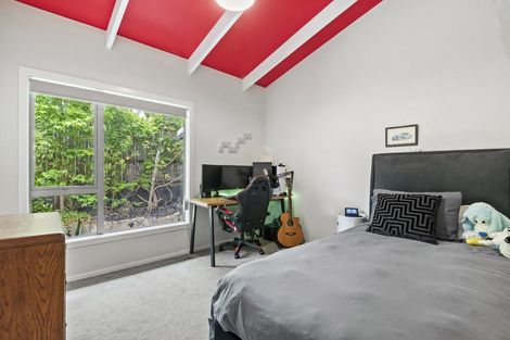 Photo of property in 37 Belle Vue Avenue, Northcote Point, Auckland, 0627