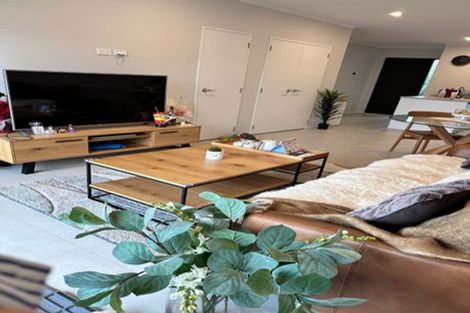 Photo of property in 62 Clark Road, Hobsonville, Auckland, 0616