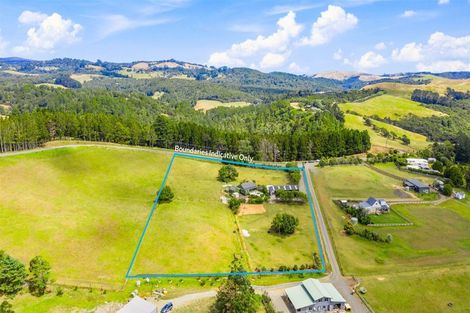 Photo of property in 321 Muriwai Valley Road, Muriwai, Waimauku, 0881