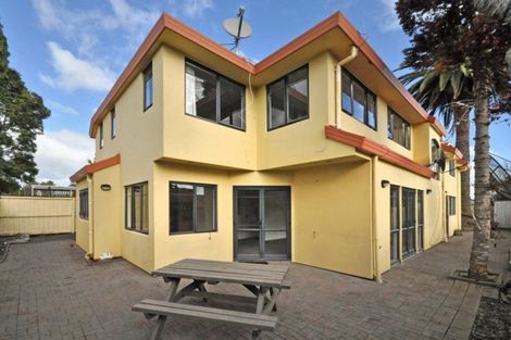 Photo of property in 2/194 Shirley Road, Papatoetoe, Auckland, 2025