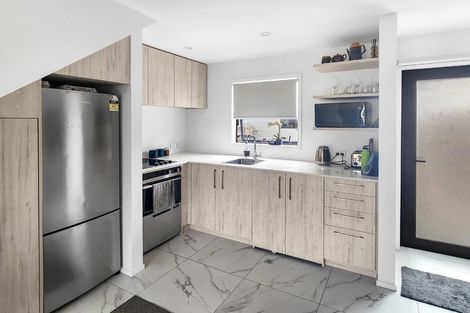 Photo of property in 2/7 Ariki Street, Boulcott, Lower Hutt, 5010