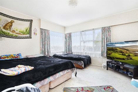 Photo of property in 19 Russleigh Drive, Dinsdale, Hamilton, 3204