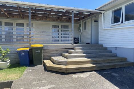 Photo of property in 13 Castleton Street, Birkdale, Auckland, 0626