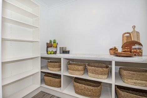 Photo of property in 12 Taurangawaka Road, One Tree Point, 0118