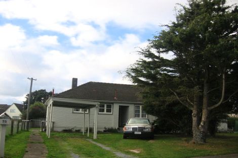 Photo of property in 35 Atiawa Crescent, Waiwhetu, Lower Hutt, 5010