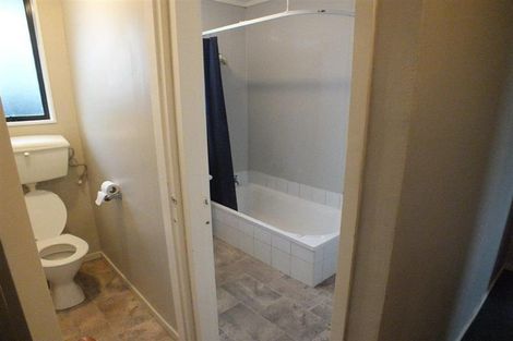 Photo of property in 2/55 Redcrest Avenue, Red Hill, Papakura, 2110