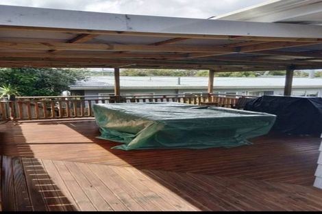 Photo of property in 57c Kamara Road, Glen Eden, Auckland, 0602