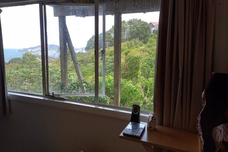 Photo of property in 70 Homebush Road, Khandallah, Wellington, 6035