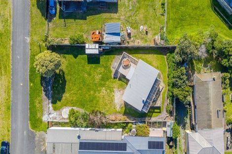 Photo of property in 9 Ohinemuhu Road, Porangahau, 4293