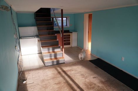 Photo of property in 73 Tindalls Bay Road, Tindalls Beach, Whangaparaoa, 0930