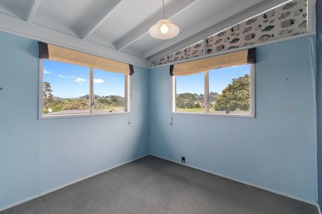 Photo of property in 30 Hillview Road, Waihi Beach, 3611