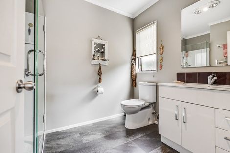 Photo of property in 13 Cranbrook Place, Rototuna North, Hamilton, 3210