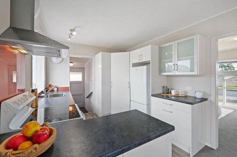 Photo of property in 1/18 Toru Street, Te Atatu Peninsula, Auckland, 0610