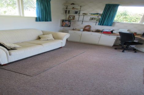 Photo of property in 13 Charles Street, Clouston Park, Upper Hutt, 5018