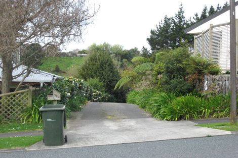 Photo of property in 72a Karina Road, Merrilands, New Plymouth, 4312
