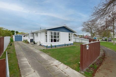 Photo of property in 19 Halswell Crescent, Westbrook, Palmerston North, 4412