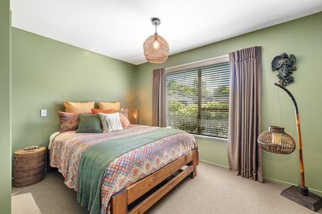 Photo of property in 22a Crosdale Place, Burnside, Christchurch, 8042