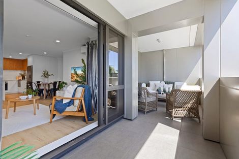 Photo of property in Paramount Apartments, 8/281 Maunganui Road, Mount Maunganui, 3116