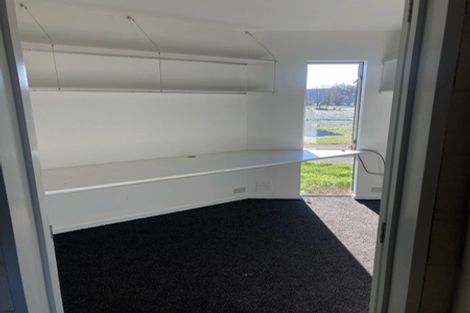 Photo of property in 70 Grays Road, Yaldhurst, Christchurch, 8042