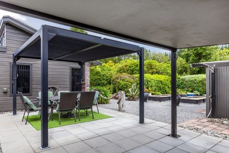 Photo of property in 15 Cameron Drive, Acacia Bay, Taupo, 3385
