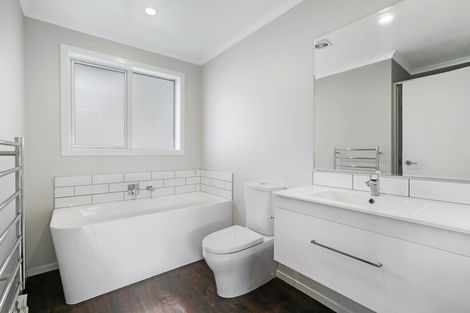 Photo of property in 75 Hinemoa Street, Levin, 5510