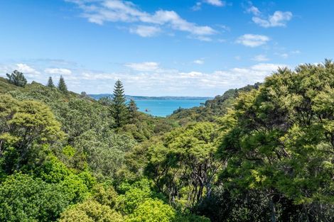 Photo of property in 59 Fairview Crescent, Omiha, Waiheke Island, 1081
