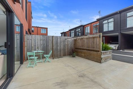 Photo of property in 14/17 Owens Place, Mount Maunganui, 3116