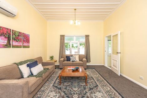 Photo of property in 14 Carlton Avenue, Gonville, Whanganui, 4501